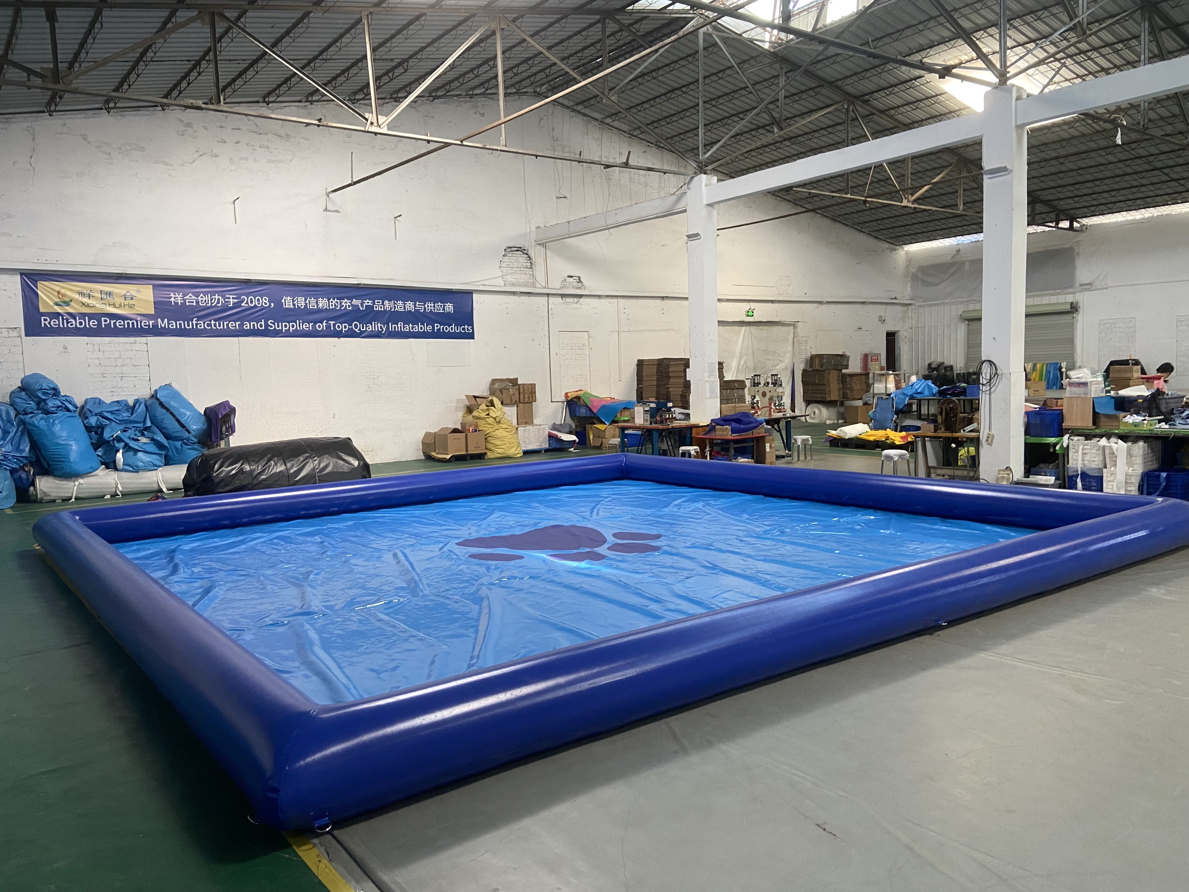 inflatable pool