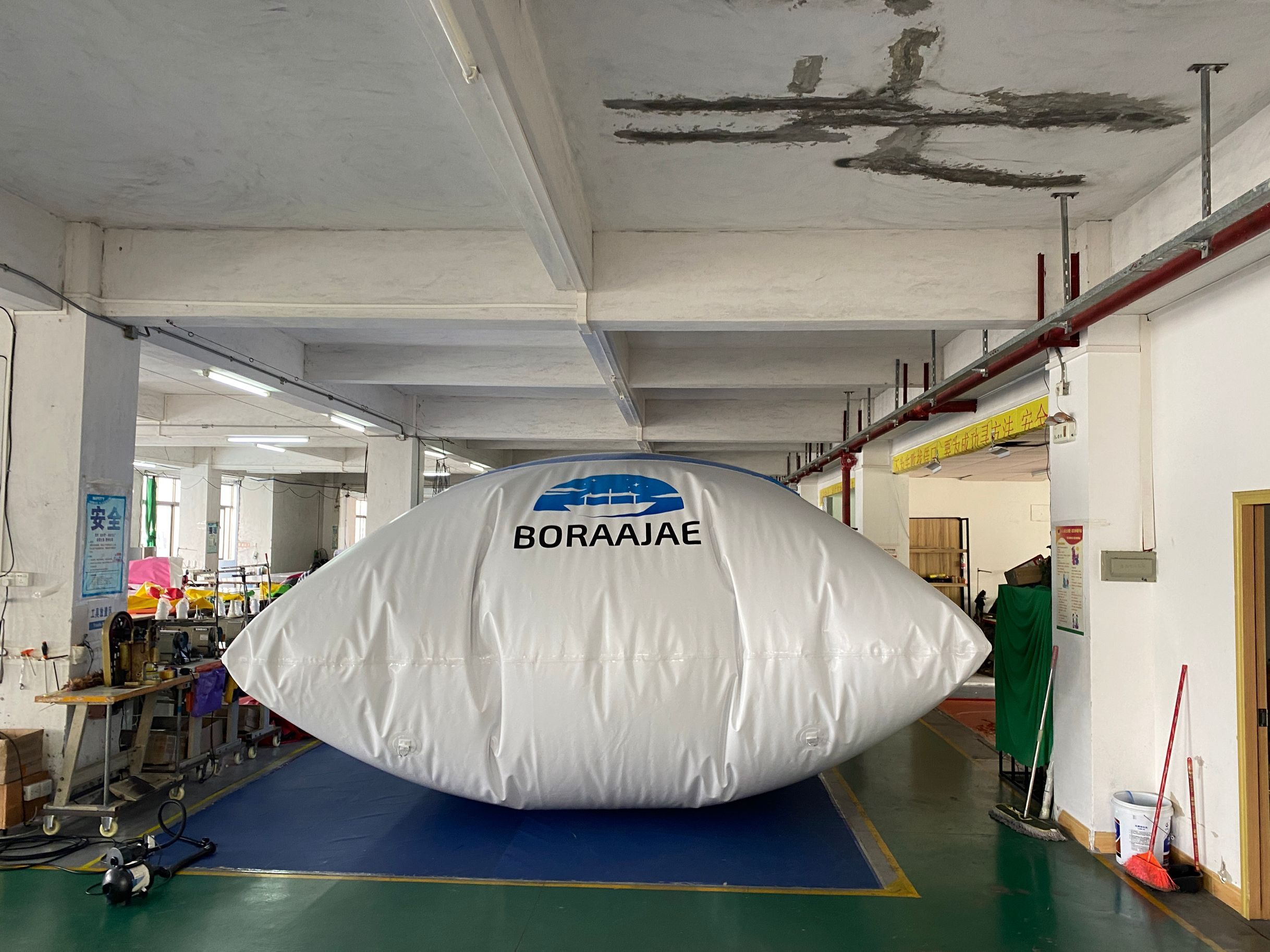 inflatable launch pad