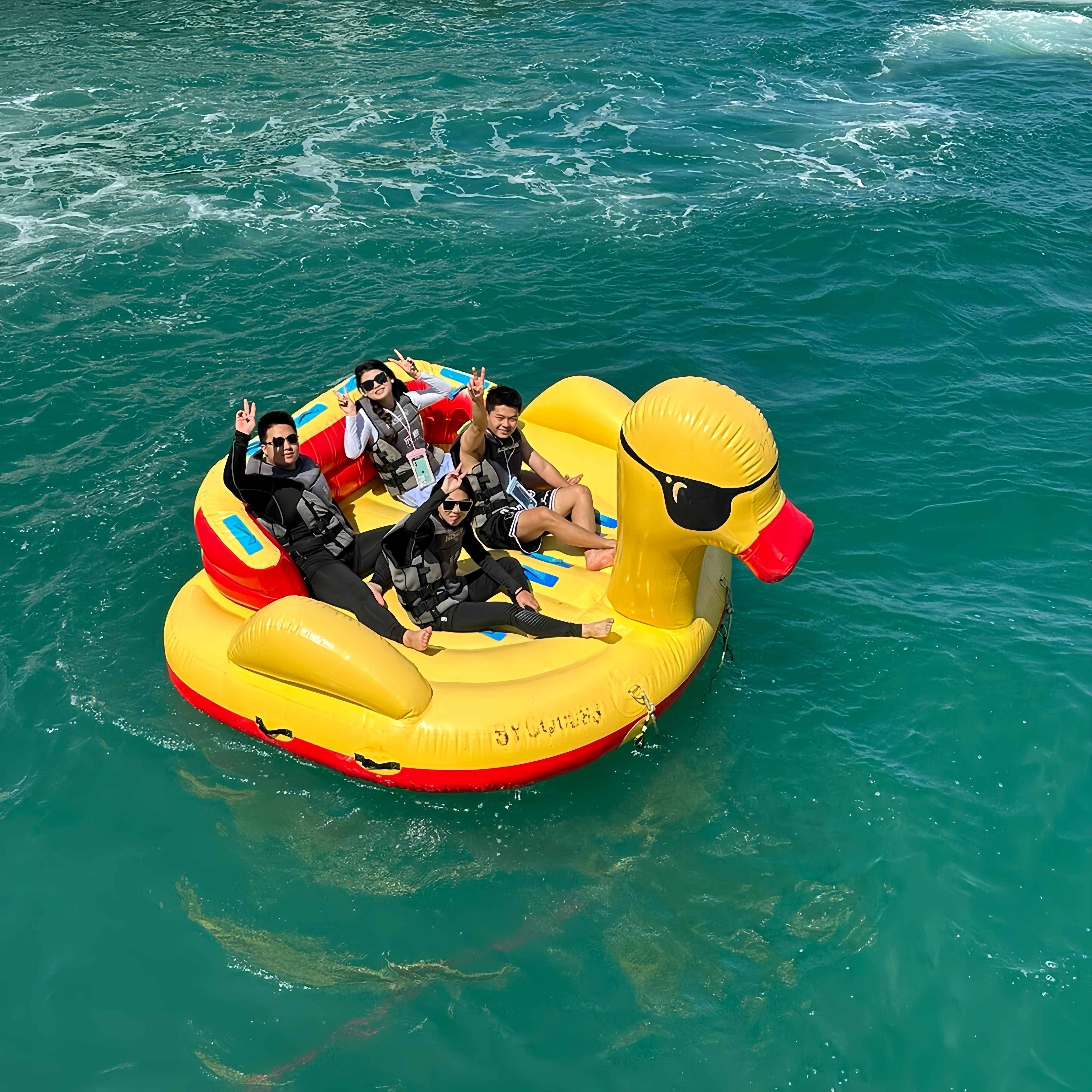 inflatable ocean sofa