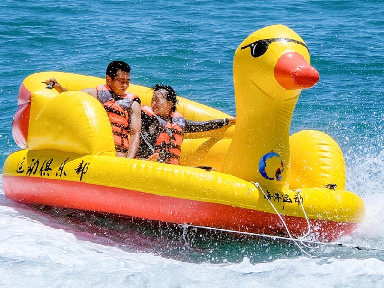 Inflatable Water Duck Sofa