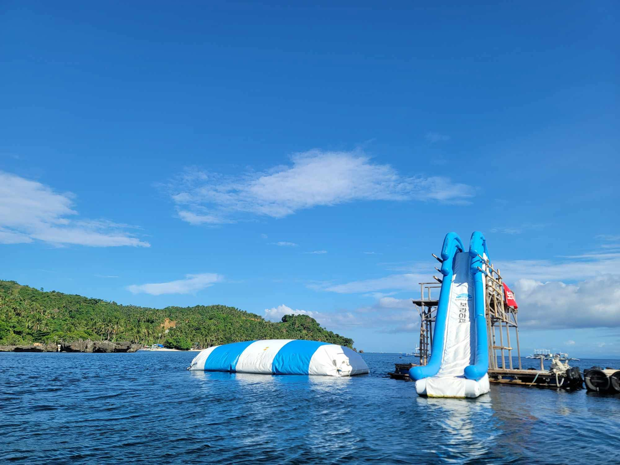 Custom 0.9mm Pvc Water Blob Jump Trampoline